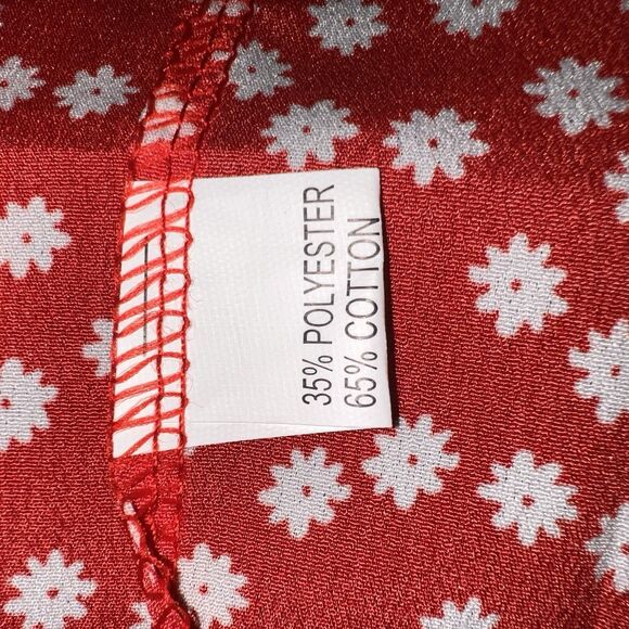 New Women’s Red & White Floral Button-Up Blouse Size 2XL Lightweight Casual - Picture 9 of 9